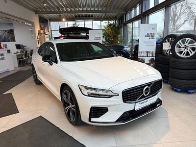 Gebraucht Volvo S60 R-Design 303 PS (222 kW) 2020 Weiß Limousine