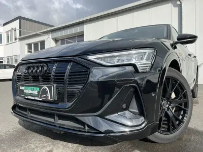 Gebraucht Audi e-tron Sportback S-Line 230 kW (313 PS) 2022 Schwarz SUV
