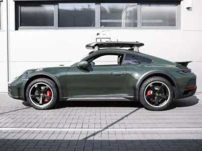 Gebraucht Porsche 992 480 PS (353 kW) 2024 Underberggrün Coupé