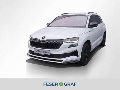 Moon weiss perleffekt Gebraucht 2022 Skoda Karoq SportLine SUV | 31.770 € (Fairer Preis)
