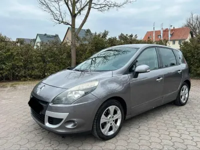 Gebraucht Renault Scenic E-Tech 140 PS (102 kW) 2009 Grau Kombi