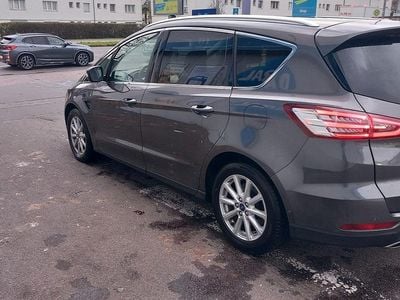Usata Ford S-MAX Business Edition 179 CV (131 kW) 2016 Grigio Monovolume