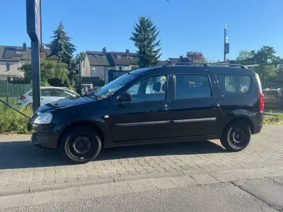 Gebraucht Dacia Logan MCV Lauréate 105 PS (77 kW) 2010 Schwarz Kombi