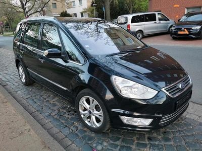 Second-hand Ford Galaxy Titanium 140 CP (102 kW) 2013 Negru Monovolum