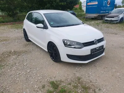 Gebraucht VW Polo Trendline 90 PS (66 kW) 2010 Weiß Kleinwagen