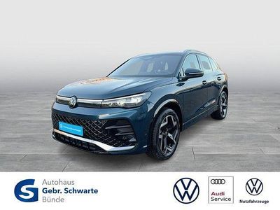 Blau Gebraucht 2024 VW Tiguan R-line SUV | 46.990 €