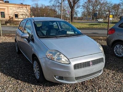 Usata Fiat Punto 65 CV (47 kW) 2010 Argento Utilitaria