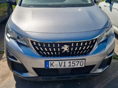 Usata Peugeot 3008 131 CV (96 kW) 2018 Grigio SUV