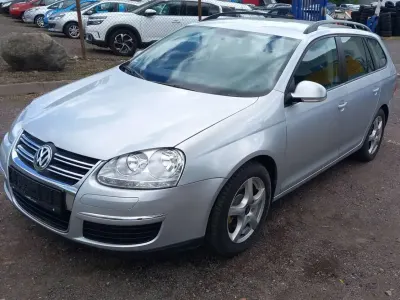Gebraucht VW Golf VI Trendline 105 PS (77 kW) 2009 Silber Kleinwagen