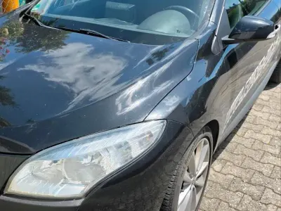 Gebraucht Renault Clio 131 PS (96 kW) 2011 Schwarz Coupé