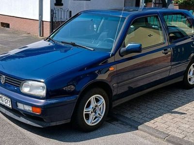 Blau Gebraucht 1995 VW Golf III GT Kleinwagen | 1.999 €