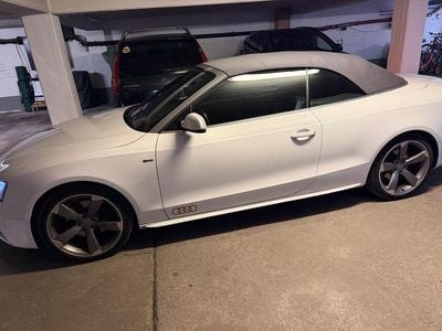 Usata Audi A5 Cabriolet Performance 177 CV (130 kW) 2015 Bianco Cabrio