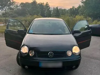 Gebraucht VW Polo 75 PS (55 kW) 2003 Schwarz Limousine