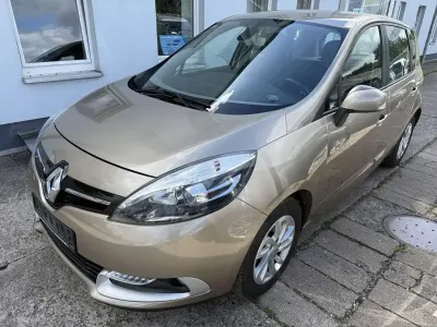 Gebraucht Renault Scénic III Initiale Paris 132 PS (97 kW) 2013 Beige dune Van / Kleinbus