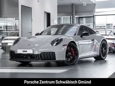 Porsche 911 Carrera GTS