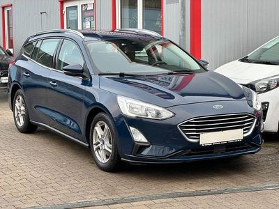 Blau Gebraucht 2019 Ford Focus Limousine | 9.995 € (Fairer Preis)
