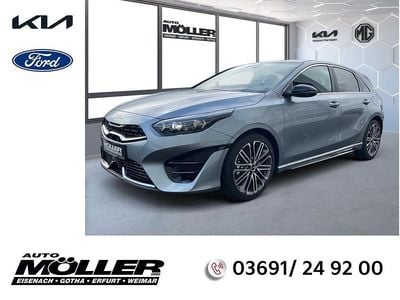 Neu Kia Ceed GT-Line 140 PS (102 kW) 2026 Silber Kleinwagen