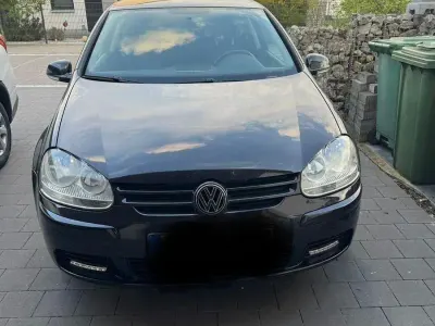 Usata VW Golf V Sport 102 CV (75 kW) 2007 Nero Berlina