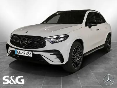 Używany Mercedes GLC300 AMG 269 KM (197 kW) 2026 Biały SUV