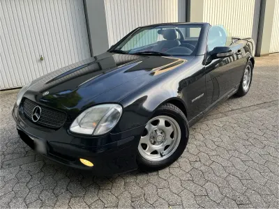 Gebraucht Mercedes SLK200 163 PS (119 kW) 2000 Schwarz Cabrio