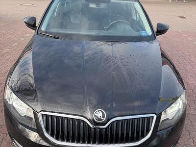 Gebraucht Skoda Octavia 150 PS (110 kW) 2014 Schwarz Kleinwagen