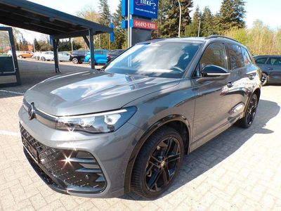 Gebraucht VW Tiguan Style 265 PS (194 kW) 2025 Grau SUV