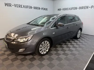 Używany Opel Astra Innovation 160 KM (117 kW) 2010 Szary Kombi