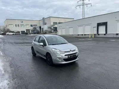 Gebraucht Citroën C3 SELECTION 82 PS (60 kW) 2014 Aluminiumgrau/meta Kleinwagen