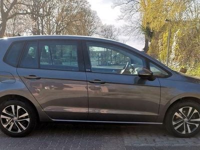 Usata VW Golf United 116 CV (85 kW) 2020 Grigio Monovolume