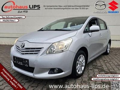 Silver metallic Gebraucht 2011 Toyota Verso Edition Van / Kleinbus | 7.490 € (Etwas zu teuer)