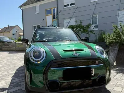 Gebraucht Mini Cooper S Cabriolet 178 PS (130 kW) 2023 Grün Cabrio