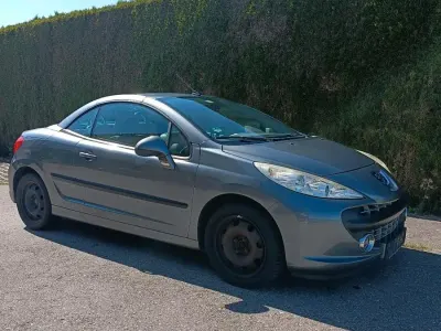 Gebraucht Peugeot 207 CC 120 PS (88 kW) 2007 Grau Cabrio