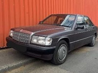 Violet Gebraucht 1991 Mercedes 190 Limousine | 4.500 €