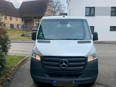 Gebraucht Mercedes Sprinter 150 PS (110 kW) 2022 Silber Van
