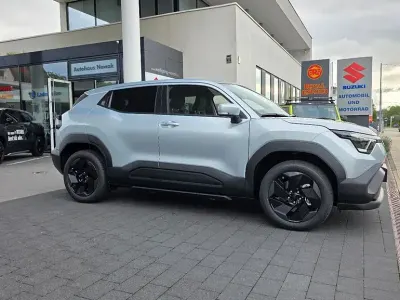 Neu Suzuki e-Vitara Comfort 135 kW (184 PS) 2026 Silber SUV