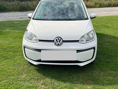 Weiß Gebraucht 2018 VW up! move up! Kleinwagen | 8.870 € (Fairer Preis)