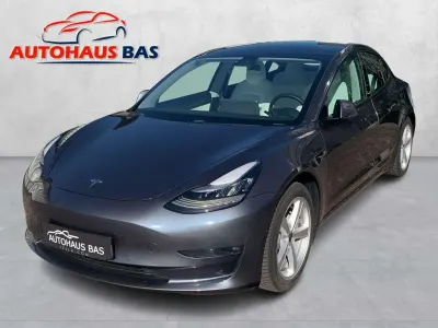 Usata Tesla Model 3 Long Range AWD 350 kW (476 CV) 2020 Argento Berlina