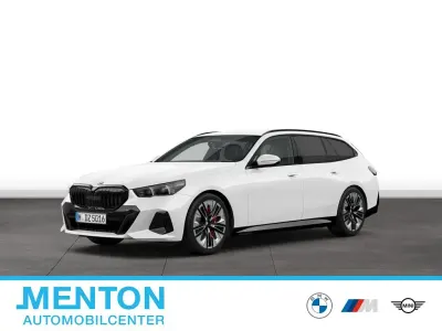 Gebraucht BMW 540 Sport Line 286 PS (210 kW) 2025 Weiß Kombi