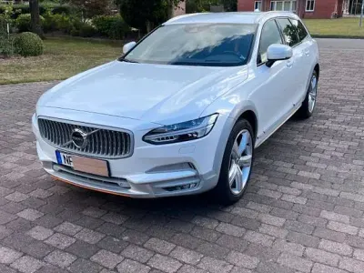 Gebraucht Volvo V90 Ocean Race 250 PS (183 kW) 2018 Weiß Kombi