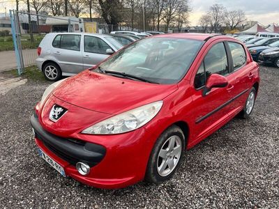 gebraucht Peugeot 207 1,6 Benzin Tüv Neu