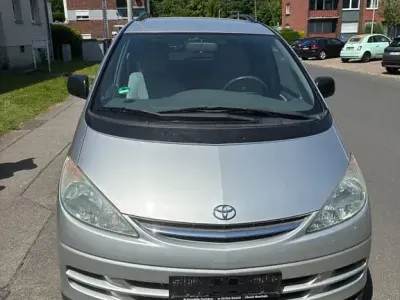 Gebraucht Toyota Previa Sol 156 PS (114 kW) 2000 Silber Van / Kleinbus