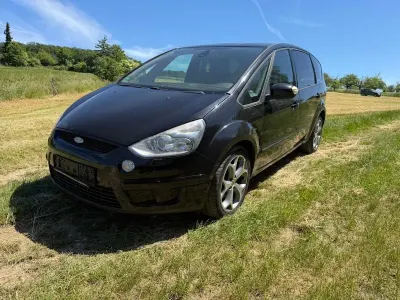 Gebraucht Ford S-MAX Titanium 140 PS (102 kW) 2008 Schwarz Van / Kleinbus