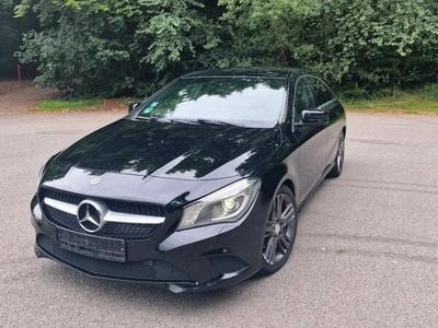 Mercedes CLA220