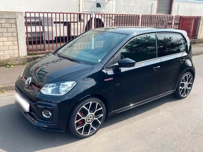Second-hand VW up! GTI 116 CP (85 kW) 2019 Negru Hatchback