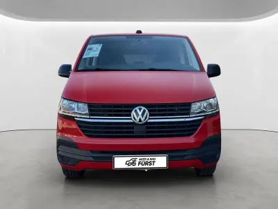 Gebraucht VW Multivan Family 150 PS (110 kW) 2021 Rot Van / Kleinbus