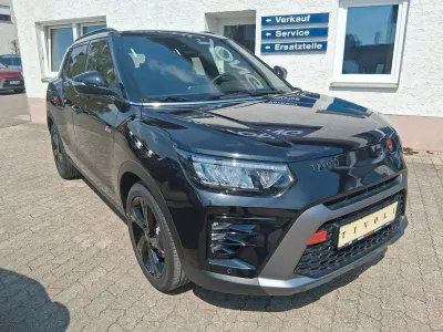 Neu KGM Tivoli 163 PS (119 kW) 2026 Schwarz SUV
