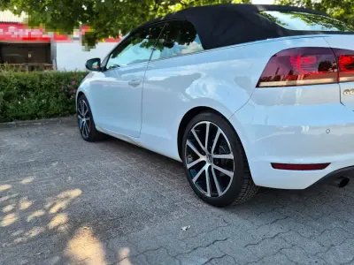 Gebraucht VW Golf Cabriolet 105 PS (77 kW) 2012 Weiß Cabrio