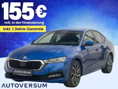 Używany Skoda Octavia Clever 204 KM (150 kW) 2022 Niebieski Sedan/Limuzyna