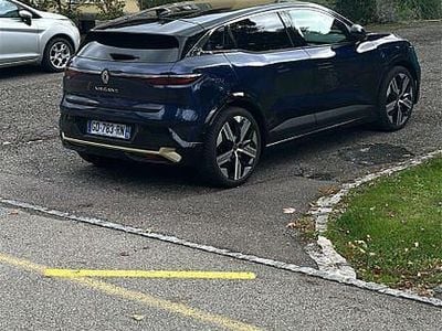 Gebraucht Renault Megane E-Tech Iconic 160 kW (218 PS) 2021 Blau Limousine