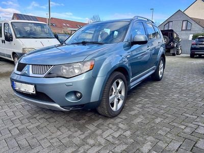 Gebraucht Mitsubishi Outlander Inform 170 PS (125 kW) 2010 Blau SUV